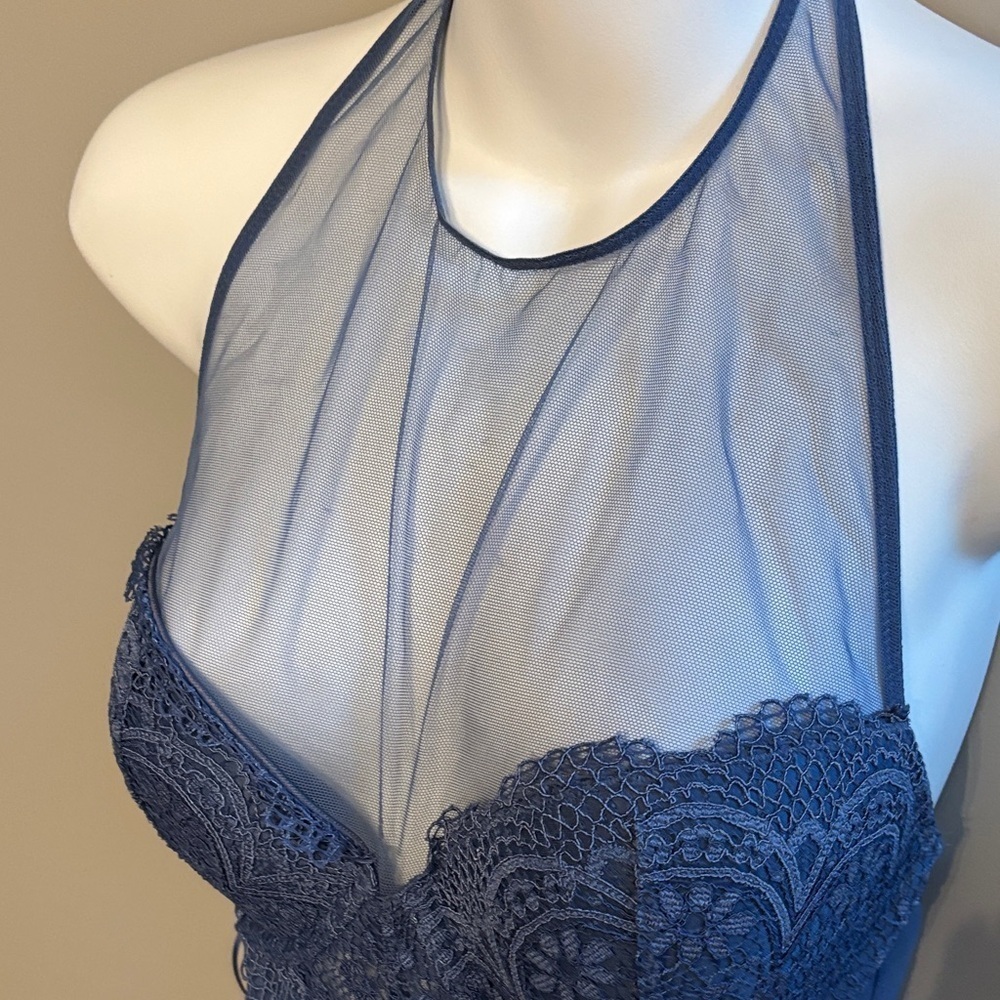 Victoria's Secret Size 36C High Neck Blue Mesh Corset Garter Straps Lingerie ￼ - Picture 5 of 8